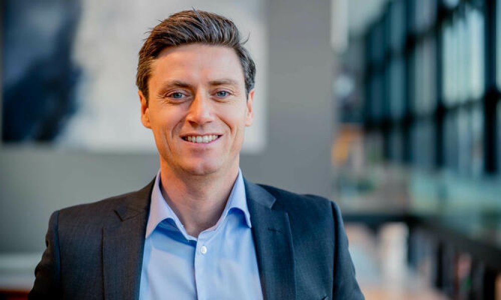 Lars-Erik Eriksen, leder for salg til bedriftsmarkedet i Storebrand.