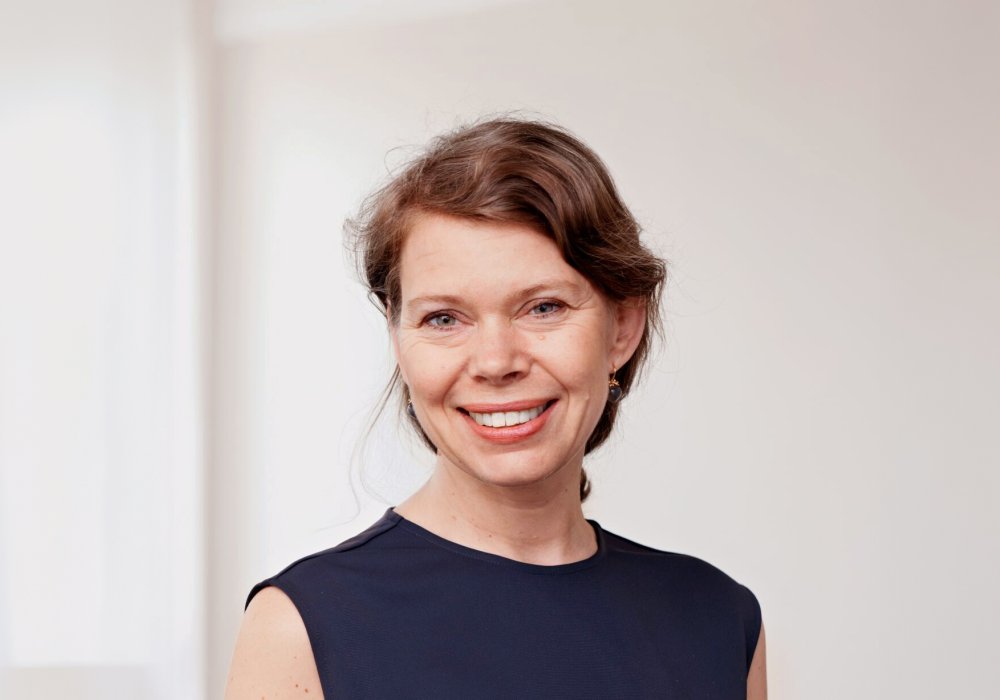 Portrettbilde av Sara Aarseth, Organisasjonspsykolog og partner Moment organisasjon og Ledelse