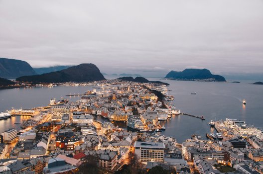 oversiktsbilde-Ålesund