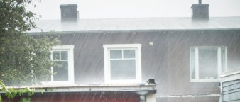 Illustrasjonsfoto: kraftig regn Illustrasjonsfoto: kraftig regn