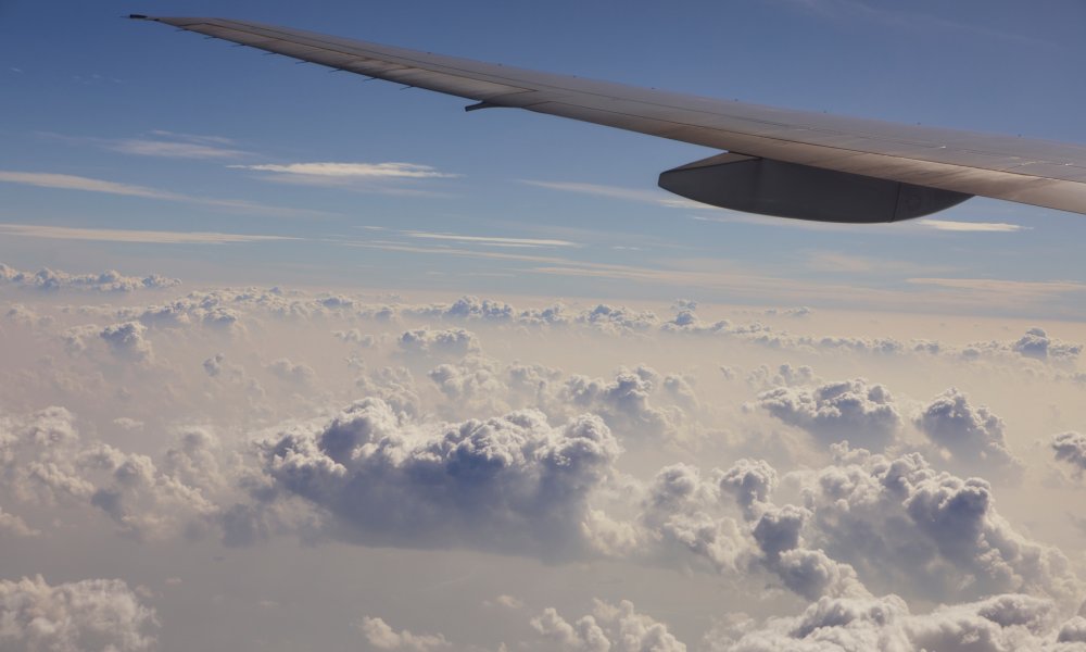 Illustrasjonsfoto: fly over skyene